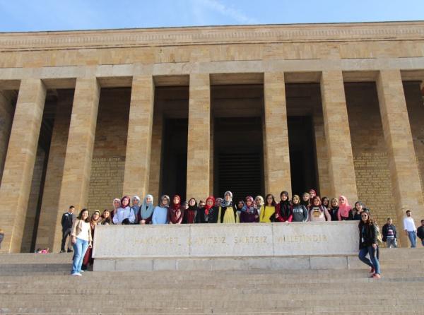 Öğrencilerimizden Anıtkabir Gezisi